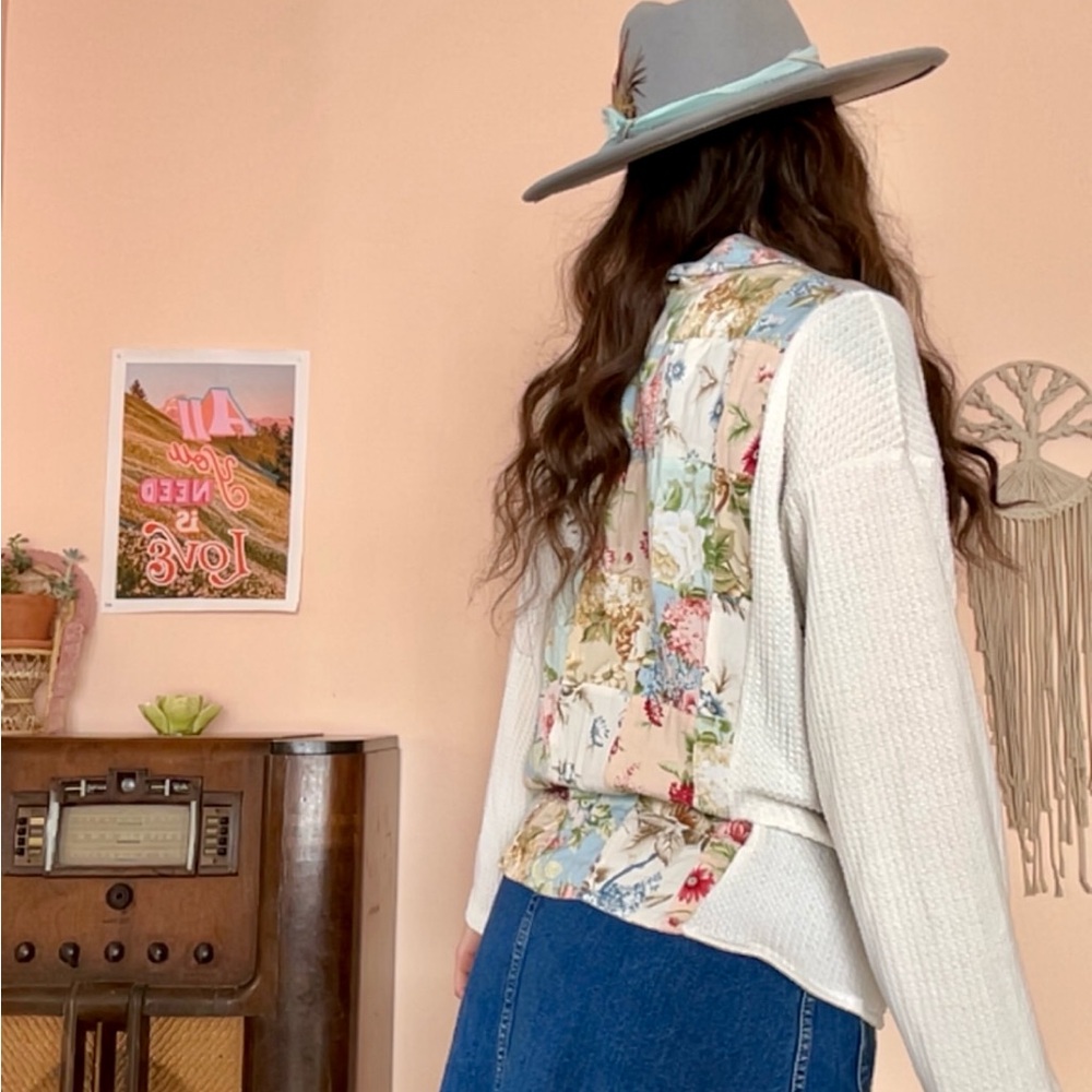 Upcycled Patchwork Shirt - Picture 3 of 4